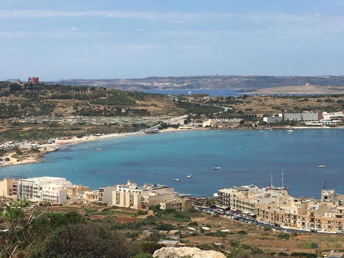 Penthouse "Maltese Scent" Lägenhet Mellieħa Exteriör bild